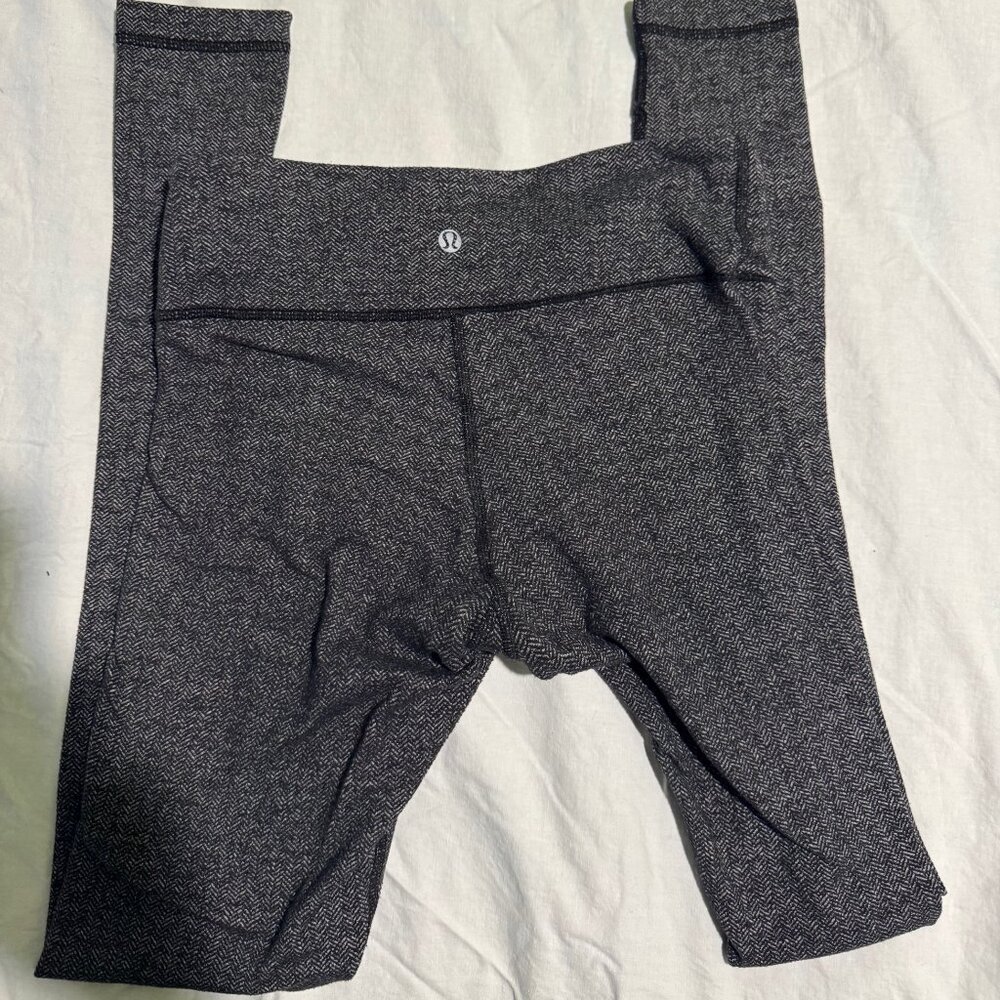 Lululemon wunder under tights 6